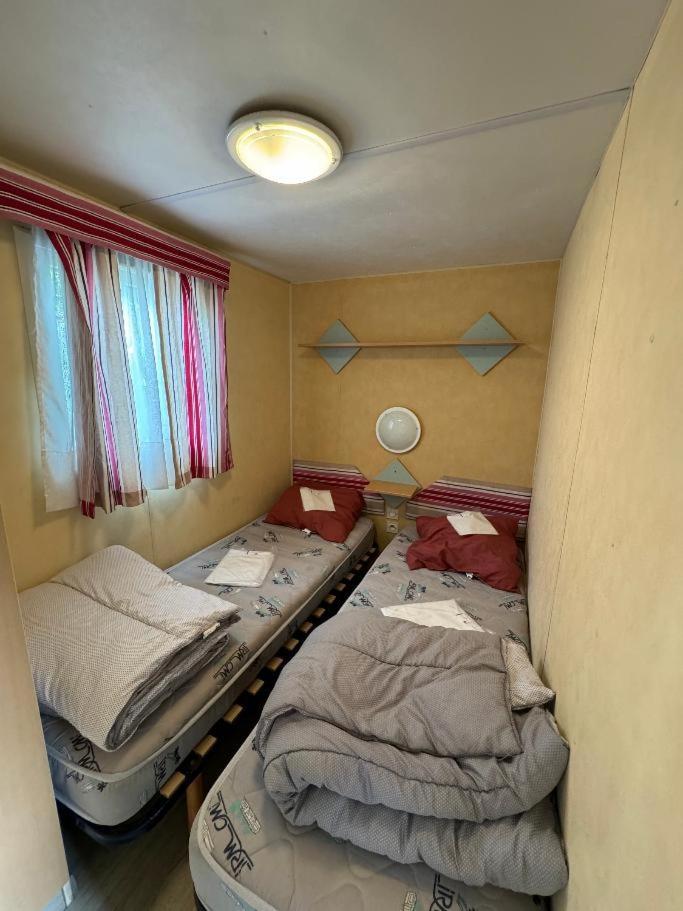 Camping L'Oree Des Caps Licques Exteriör bild